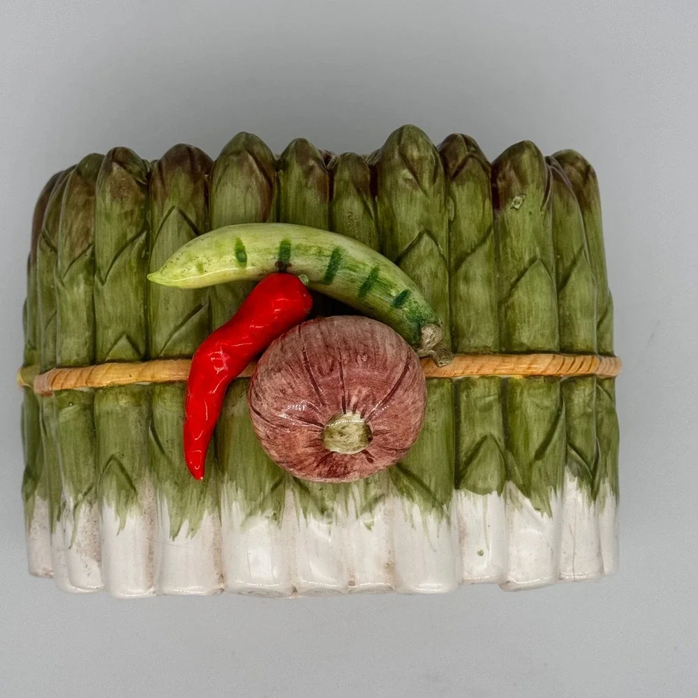 Vintage Majolica‎ Asparagus Tureen: Trompe l'oeil Kitchen Decor Ceramic Japan